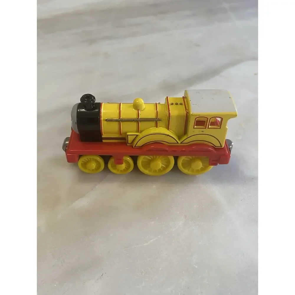 Thomas the Train Molly Tank Engine Diecast Metal Friends Yellow Take Play 2006